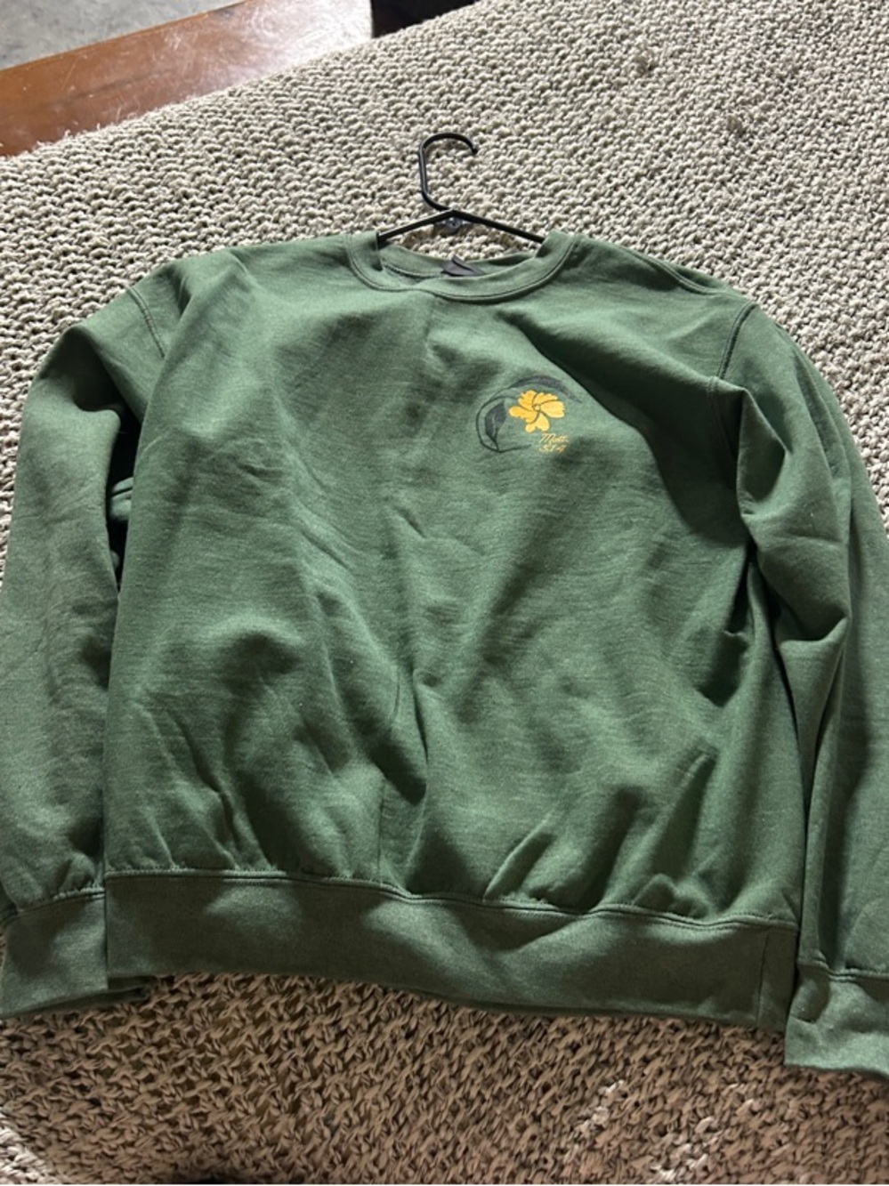 Women’s Green Crewneck Sweatshirt with Yellow Floral Accent
